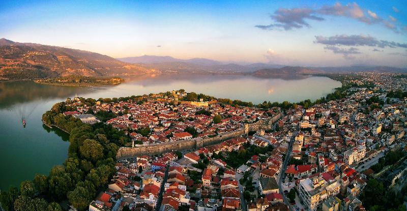 Lake Spirit Boutique Hotel & Spa Ioannina Exterior foto